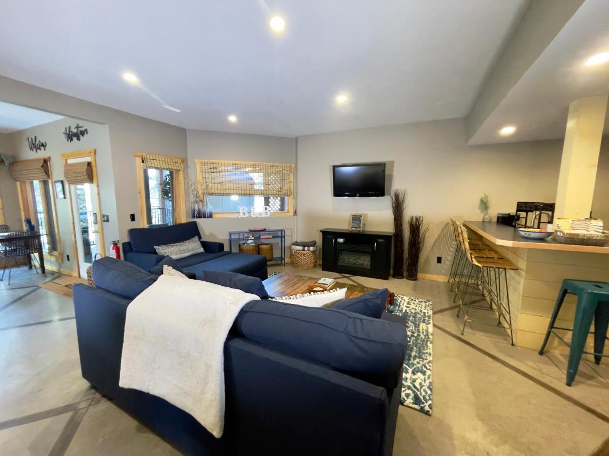 Blanchard Mountain Bnb Canmore Eksteriør billede