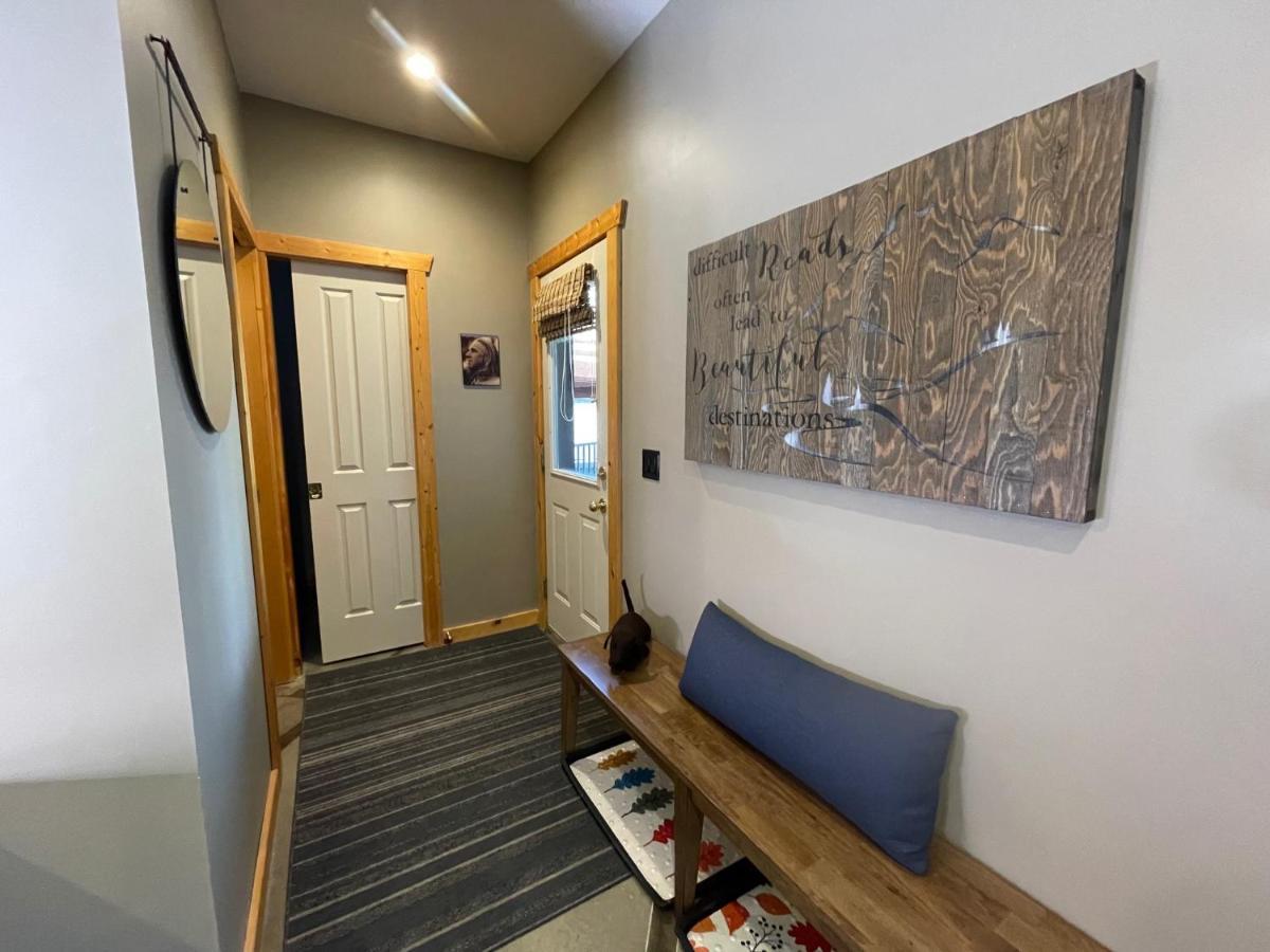 Blanchard Mountain Bnb Canmore Eksteriør billede