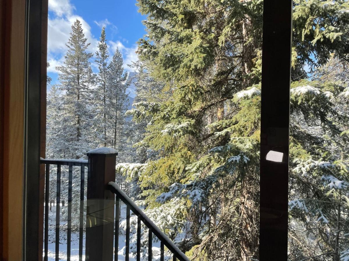Blanchard Mountain Bnb Canmore Eksteriør billede