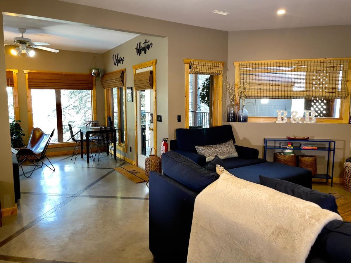 Blanchard Mountain Bnb Canmore Eksteriør billede
